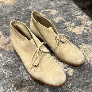 Jenni Kayne cream suede desert boots 8.5